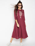 Lyla Woman Kurta with Chest Embroidery