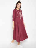 Lyla Woman Kurta with Chest Embroidery
