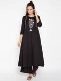 Lyla Woman Kurta with Chest Embroidery