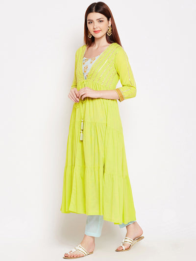 Lyla Gota Sleevless Kurta and Pant with Jacket set