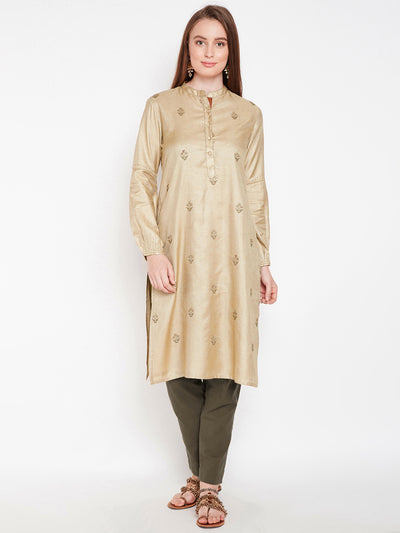 Lyla Woman embroiderd Muga silk kurtas with baloon sleeve