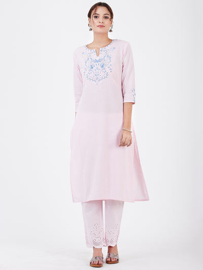 LYLA WOMAN STRAIGHT V-NECK KHADI KURTA WITH EMBROIDERY DETAILING