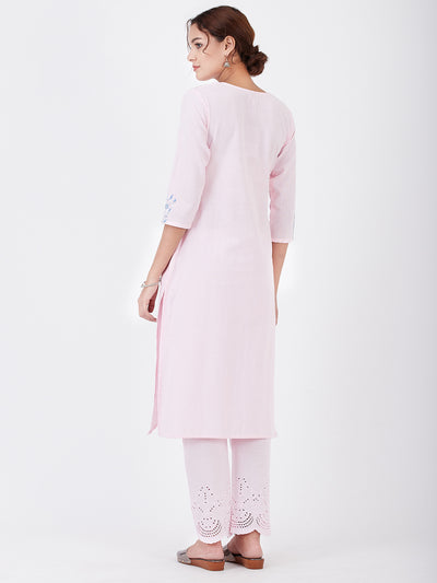 LYLA WOMAN STRAIGHT V-NECK KHADI KURTA WITH EMBROIDERY DETAILING
