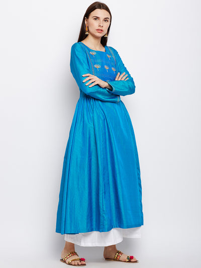 Blue Silk Kurta with Machine Embroidery